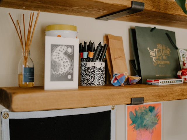 Bamboo Stream Reed Diffusers: Ideas for Clean Green Bathroom and Shelf Decor