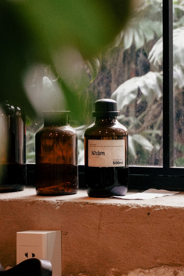 Preserved Flower Reed Diffusers: What to Check for Bottle Design, Sticks, and Decorative Placement