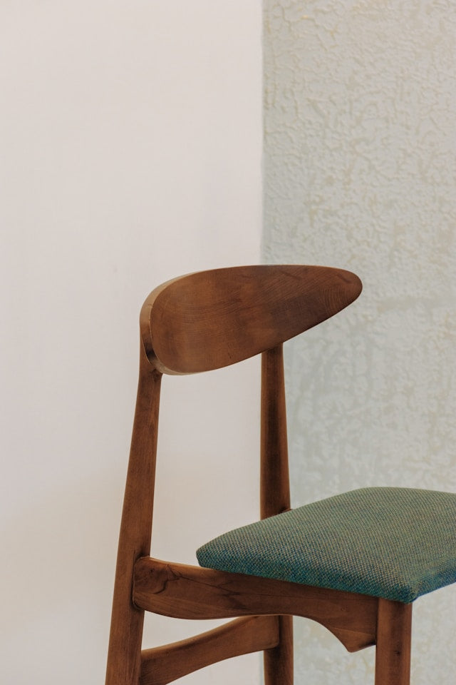 How to Clean Dining Chairs and Upholstered Seats
