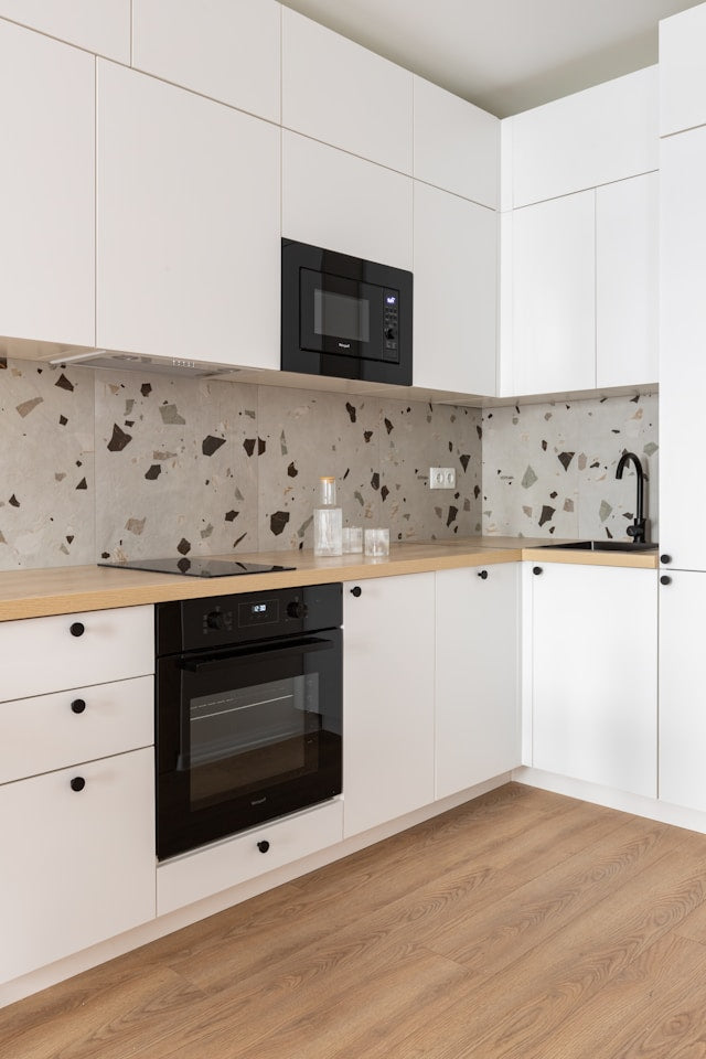 How to Clean a Microwave Interior