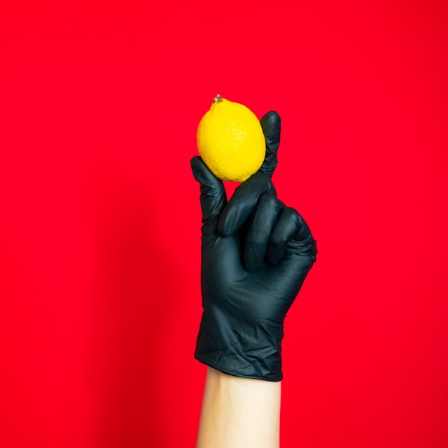 Kitchen vs Bathroom Cleaning Gloves: How to Keep Household Cleaning Tools Separate