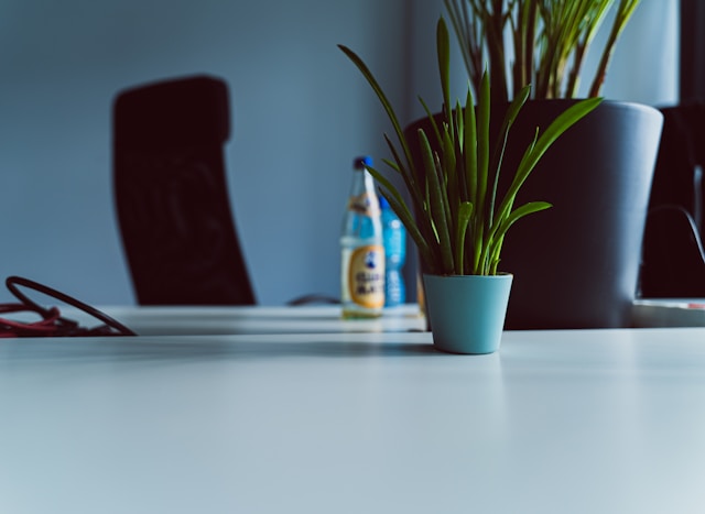 Professional Cleaning Tools for Offices and Commercial Spaces