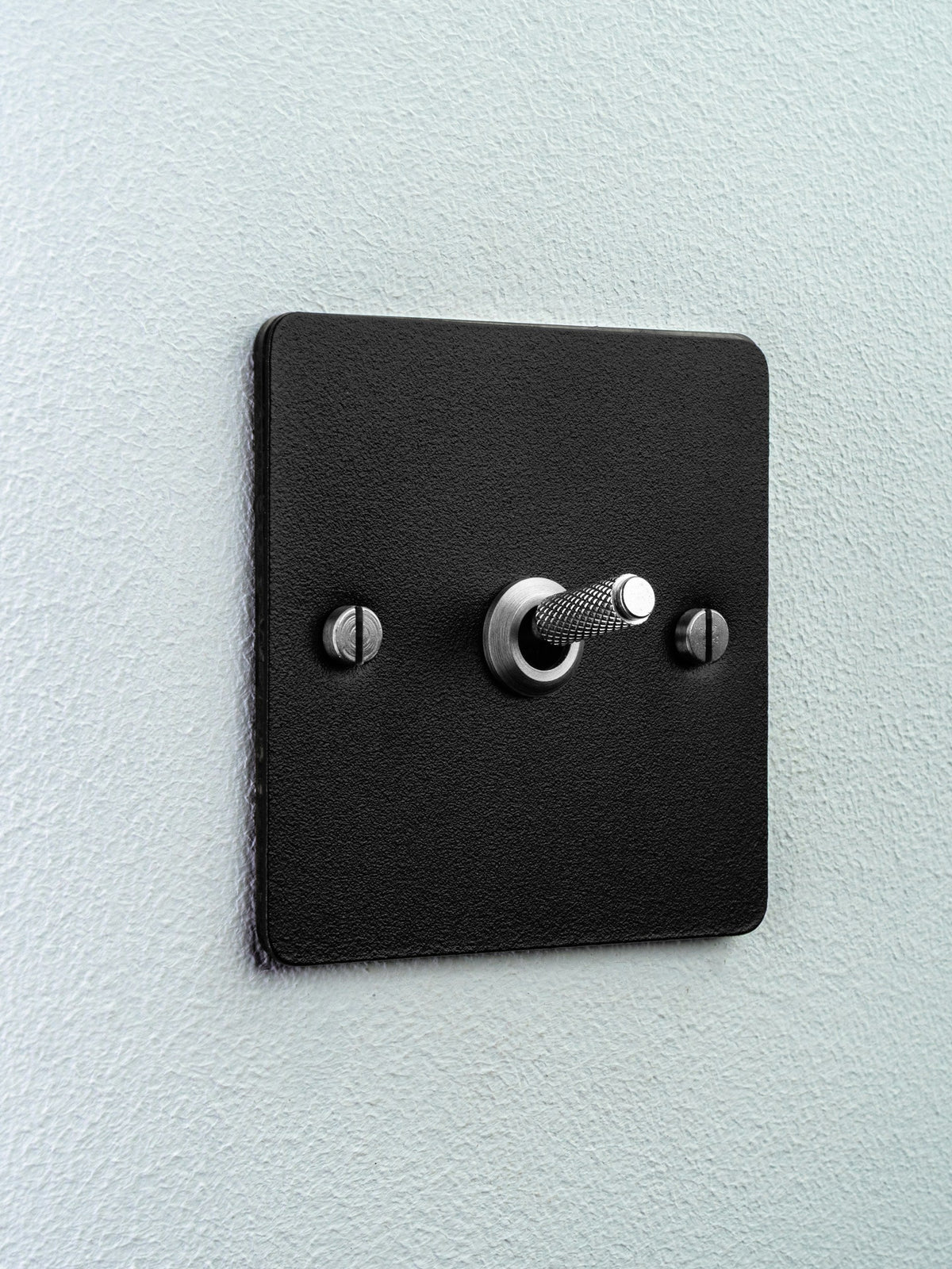 How to Clean Door Handles and Light Switches