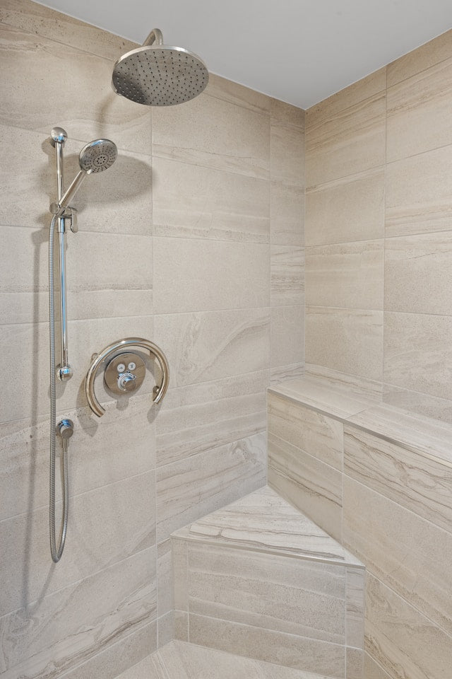 How to Choose an Electric Spin Scrubber for Bathroom Cleaning