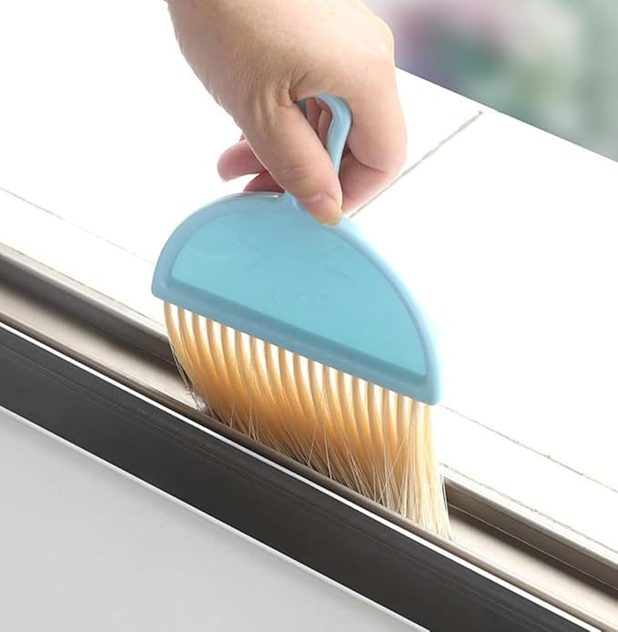 Small Broom and Dustpan Set for Home, Mini Clean Brush with Dust Pans Cute Hand Broom Brush Dust Pan with Hanger Hole, Small Cleaning Brush Set for Desktop Computer Table Keyboard (pink-1pc)