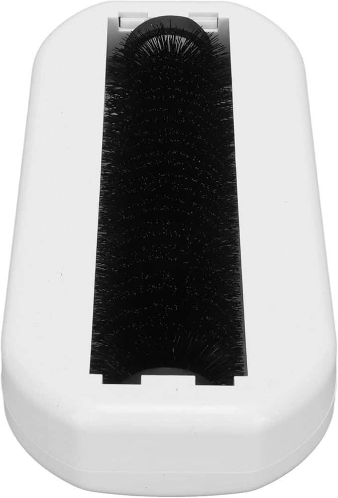 TREETDOBV Handheld Sweeper Brush, Mini Portable Handheld Cordless Tabletop Crumb Sweeper, Table Brush, Hand Sweeper, Crumb Catcher, Home Soft Hair Debris Collector, for Table Bed Sheet Clothes Sofa