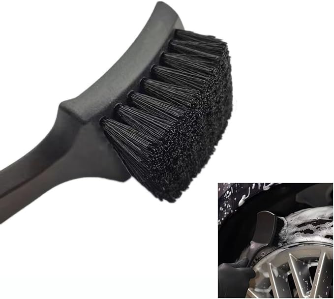 Wheel Brush Tire Brush Car Wash Brush Tire Brush Car Carpet Cleaner Used for Cleaning Car Tires, Wheels and Carpets, with a Short Handle That is Simple and Durable