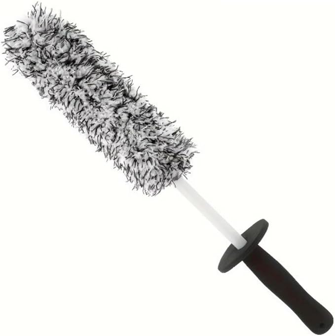 Soft Wheel Cleaning Brush, Metal-Free Wheel Mop Safe for Car Rims (Round/Black)