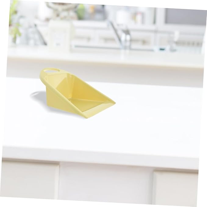 Toyvian 2pcs Small Handheld Dustpan with Comfortable Grip, Reusable Desktop Cleaning Scooper for Home and Office Debris Collection