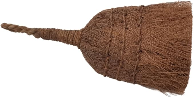 Palm Fiber Handheld Small Broom, Natural Bristle, Handmade Mini Fireplace Broom Brush