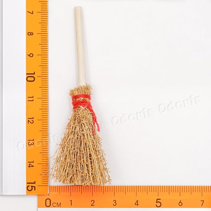 Odoria 1/12 Miniature Broom Dollhouse Decoration Accessories
