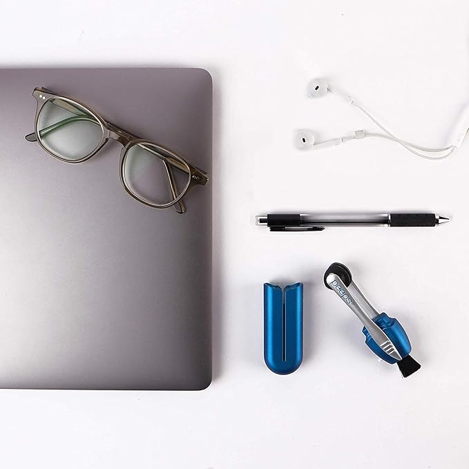 CarbonKlean Peeps Glasses Cleaner - for Eyeglasses, Reading Glasses, and More - Lens Cleaner with Carbon Microfiber Tech-Injected Green-3 Count (Pack of 1)