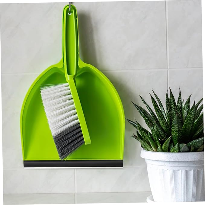 FRCOLOR 4Pcs Rubber Dustpan Edge Strips Inlet Pressing Guards for Enhanced Cleaning Durable Lightweight Dustpan Lip Replacement Suitable for Garden Lobby Use