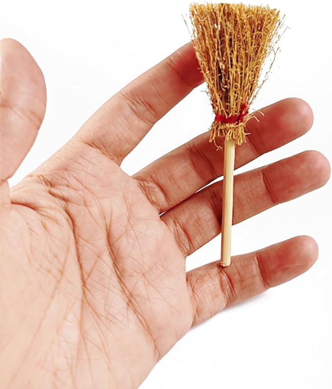 GXXMEI 10PCS Mini Brooms, Witch Straw Brooms, Doll House Dollhouse Accessories Props Miniature Artificial, Mini Furniture Halloween Decoration Accessory for Costume Cosplay Party, Decorations