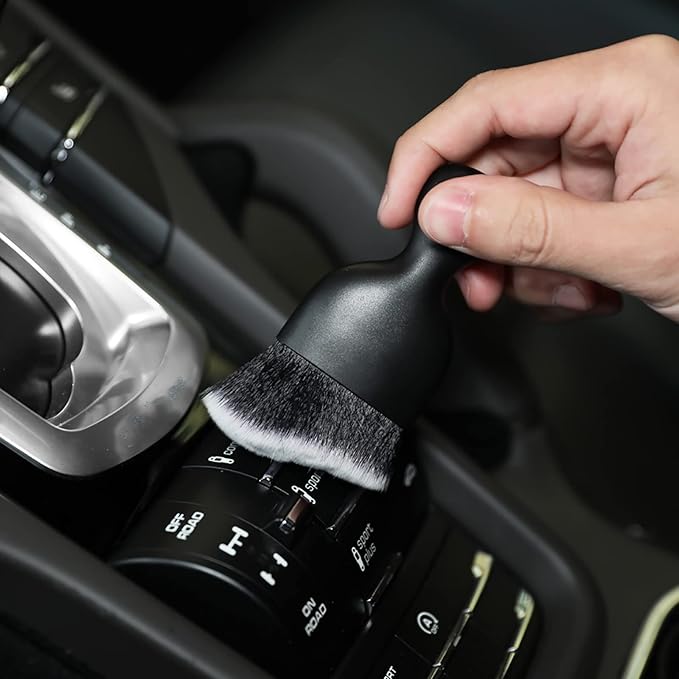 Car Interior Detailing Brush,Soft Bristle Cleaning Brush Car Detailing Brush Dusting Brush,Car Interior Cleaning Tool,Auto Detail Brush Car Dash Duster Brush (Black&White)