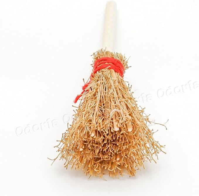 Odoria 1/12 Miniature Broom Dollhouse Decoration Accessories