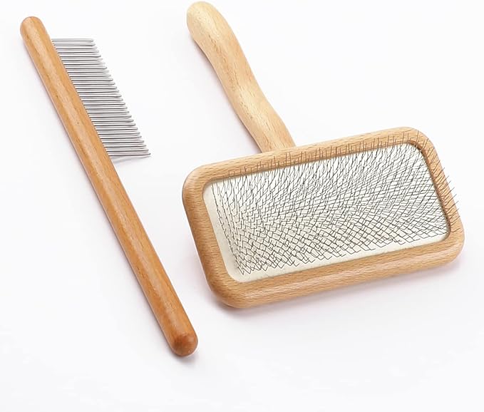 Carpet Rake Sheepskin Wool Brush and Sheepskin Brush Cleaner Comb, More Suitable for Pile Carpets/Rugs, for Carding Fur, Restore Carpets Softness and Texture (Wood, 2PCS(Big+ Small)