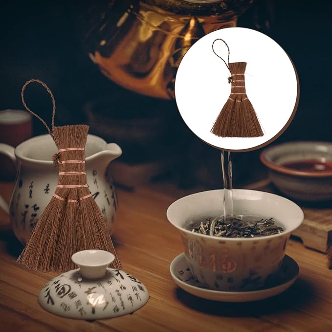 Mini Palm Whisk Broom for Tea Ceremony Small Soft Bristle Cleaning Brush with Hanging Rope Practical Natural Straw Brush for Home Kitchen Table Cleaning 5.51X3.14X1.96 Inches