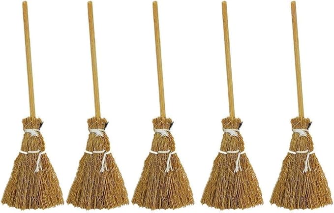 5Pcs Mini Brooms, Witch Straw Brooms, Doll House Dollhouse Accessories Props Miniature Artificial, Mini Furniture Halloween Decoration Accessory for Costume Cosplay Party, Decorations