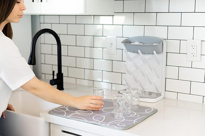 Ubbi Vertical Bottle Drying Rack, Bottle Brush & Microfiber Drying Mat Bundle, Newborn Baby Essentials, Baby Registry Must Haves, New Parent Gifts, Gray