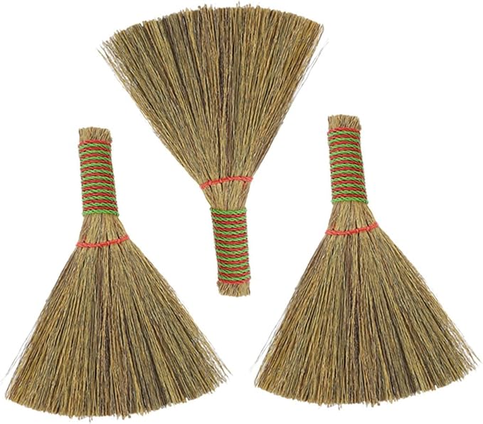 3pcs Portable Desk Brooms Small Whisk Dust Removing Brooms Short Handle Home Cleaning Tools for Desktop Sofa Cabinet Corn Bristle Sweepers