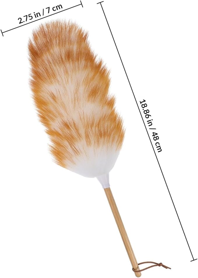 Lambswool Duster with Wood Handle, White Household Dust Cleaner Brush for Furniture and Car Cleaning, Soft Natural Wool Dusting Tool for Home Use Random Color
