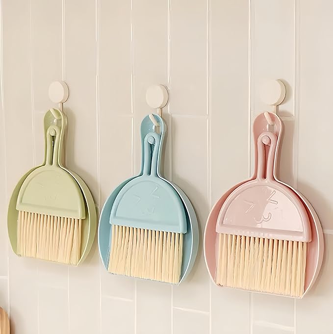 Mini Broom and Dustpan Set (3 Pieces) + Three-Color Cleaning Cloth, Suitable for Cleaning car interiors, Sofas, Kitchens, tabletops, Dining Tables and Desktop Keyboards (Pink, Blue, and Green)