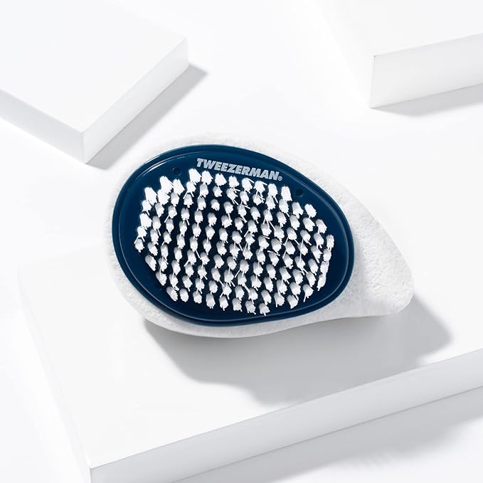 Tweezerman Exclusive Dual Surface Nail Brush & Callus Combo, Evening Blue