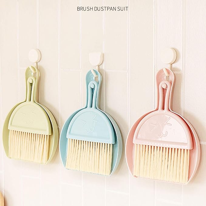 Small Dustpan and Brush kit, Multifunctional Cleaning Tool (with Manual Broom Brush), Plastic dust Collector (Green)