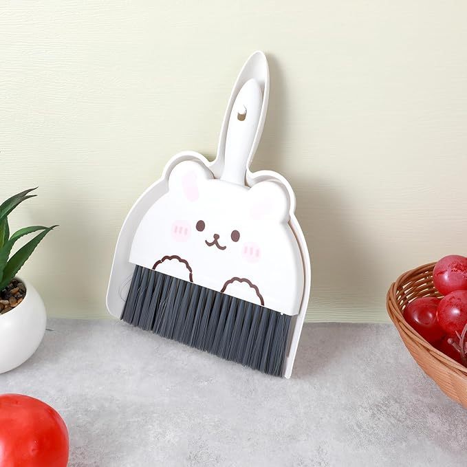 Cute Dustpan and Brush Set, 1 Set Small Hand Broom and Dustpan, Little White Rabbit Mini Hand Portable Mini Broom for Keyboards, Car Seats & Pet Areas