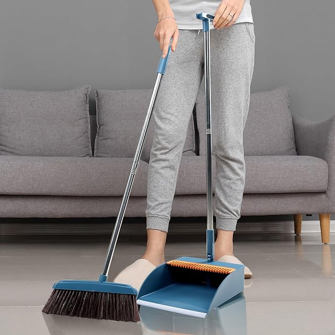 37.8in Broom and Dustpan Set Foldable Hand Broom for Home & Kitchen with Scraping Teeth and Scraper, 1 Wiper Buckle Type Outdoor Broom Household Cleaning Tool Apartment Essentials Cute Stuff (Green)