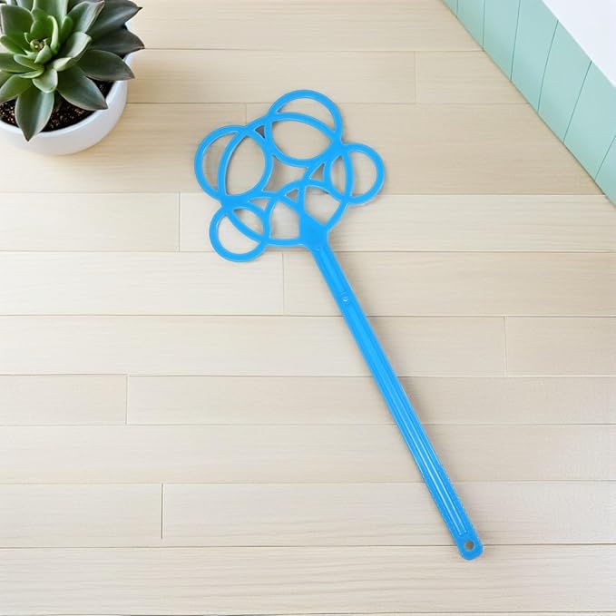 Garneck 2pcs Rug Beater Tool Quilt Duster Brush with Ergonomic Handle Electrostatic Dust Remover for Carpets Mattresses Clothes and Down Jackets Reusable Dust Cleaning Tools