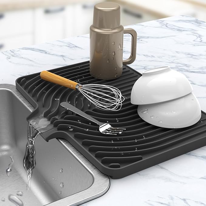 Kitchen Drying Mat for sink with a bulged edge,10"14"18"20"Silicone Dish Drying Mat with built-in Drain Spout, Rubber Dish Mat for Kitchen (18"×12"black)
