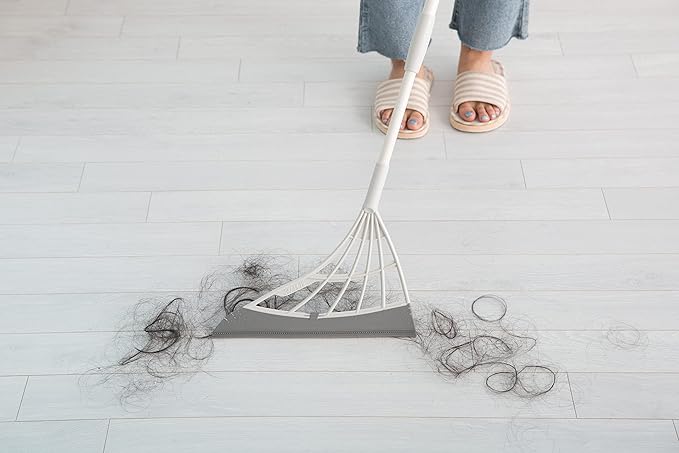 Broombi Brush & Dustpan with The Original Broombi