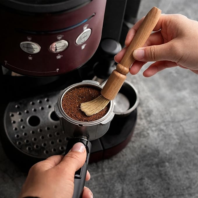 5 Pcs Coffee Brush Set Professional Espresso Brushes Kit Includes Wooden Coffee Grinder Machine Cleaning Brushes Nylon Espresso Brush Coffees Machine Group Head for Barista Home Kitchen Machines Wash