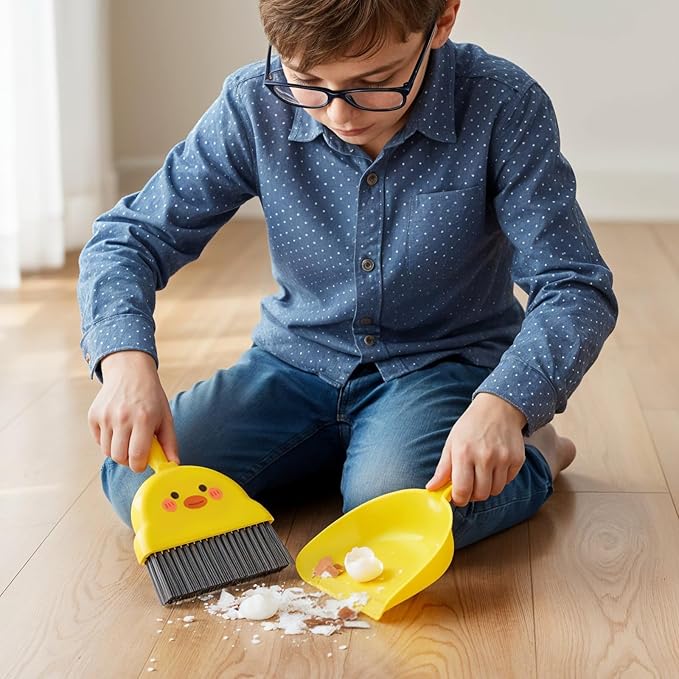 Small Dustpan and Brush Set Yellow Small Hand Broom and Dustpan Set, Mini Dust Pan Brush Sets, Cute Mini Hand Broom Portable for Home Cleaning Drawers Desktop Sofas Pet Areas Guinea Pig Cages