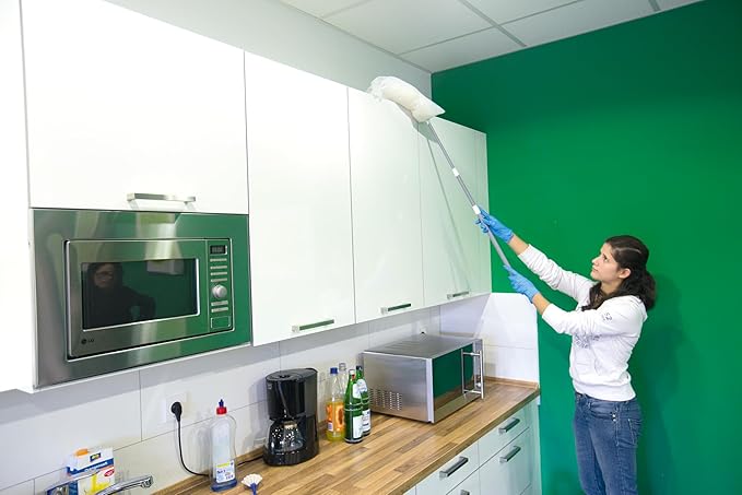 Unger Commercial StarDuster Lambswool Duster with Telescopic Handle - Extends 30 to 60" for High-Reach Dusting - Flexible, Chemical-Free Cleaning Tool for Ceilings, Vents & Fixtures - LWDUR