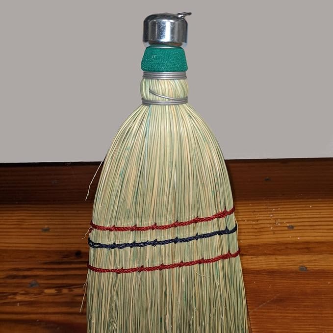 Lehman's Amish-Made Whisk Broom - Authentic Corn Straw Broom with Metal Hanging Hook, Natural, 11 inches