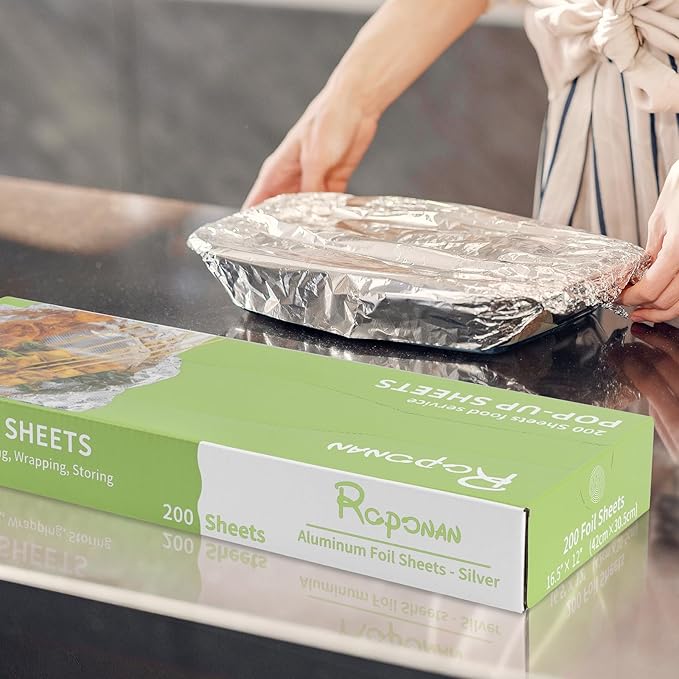 Aluminum Foil - 200 Precut Sheets, 16.5 x 12 Inch, Pop-Up Interfolded, Ideal for Roasting, Baking, Grilling, Cooking, Storing Food
