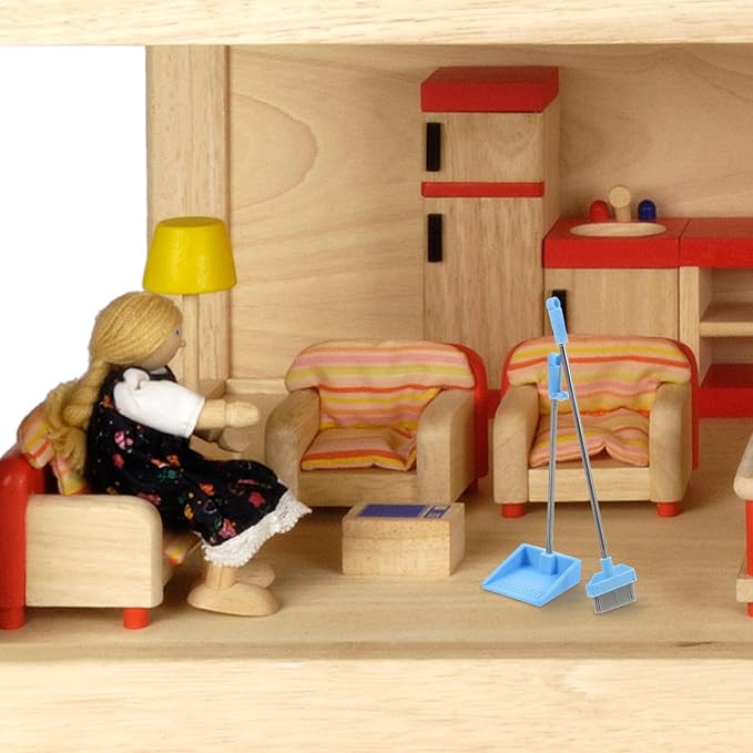 VOSAREA 1 Set Mini Cleaning Supplies Mini Dustpan and Broom Simulated Housekeeping Tools for Dollhouse Decoration and Playhouse Accessories