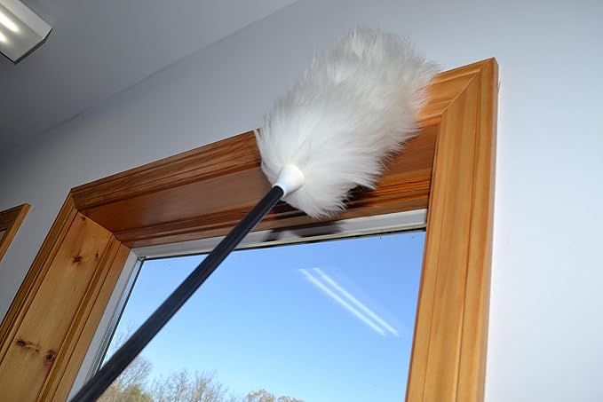 Surell Duster - Lambswool Feather Duster with Extendable 30" Handle - Anti Static Shearling Duster Head for Cleaning Cars, Ceiling Fans, Furniture, Blinds - Perfect Housewarming Gift