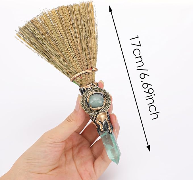Witch Broom Green Crystal - Witch Wiccan Altar Broom Witchcraft Witches Pagan Altar Decor Natural Reiki Energy Wand Stone Ritual Magic Ceremonial for Meditation Therapy Halloween Decorations