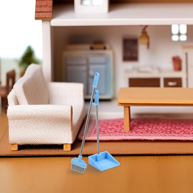 VOSAREA 1 Set Mini Cleaning Supplies Mini Dustpan and Broom Simulated Housekeeping Tools for Dollhouse Decoration and Playhouse Accessories