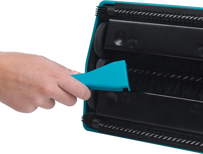Beldray Manual Carpet Sweeper - Includes Cleaning Comb for Bristles, Lightweight Cordless Floor Cleaner, Pet Fur Remover, Easy Use, Thin & Compact, Suitable for Rugs & Hard Indoor Floors