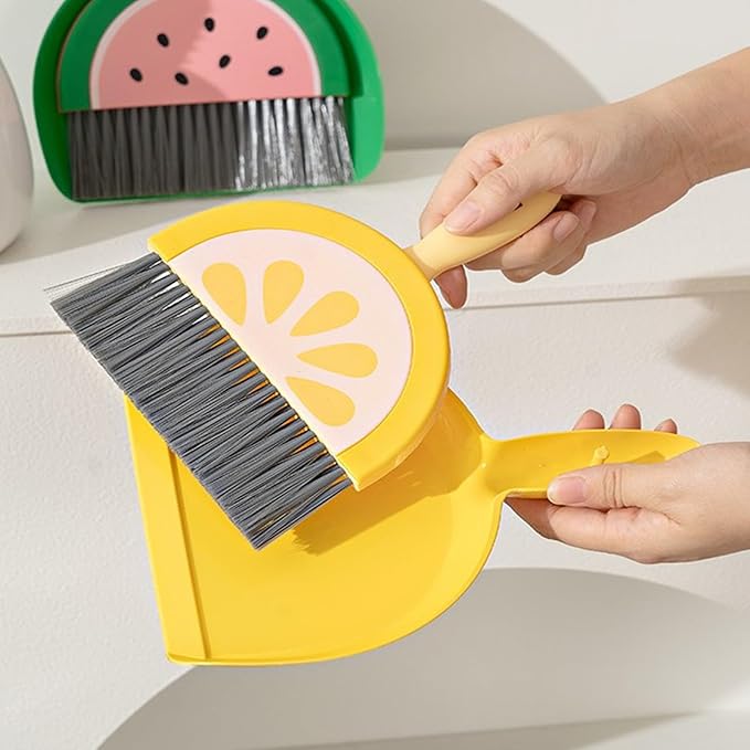Mini Dustpan and Brush Set, Household Fruit Shape Handheld Dust Pan with Handle,Portable Mini Lightweight Hand Broom and Dustpan Set for Home Office Desks Sweeping Outdoor Indoor Camping Cleaning
