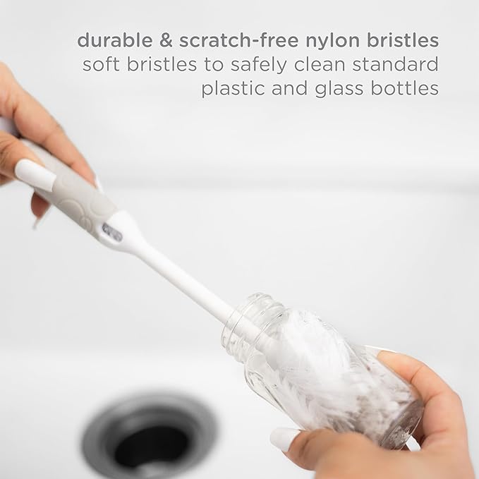 Ubbi Deluxe Baby Bottle Cleaning Set Includes a Nipple Brush with Suction Cup, Gray