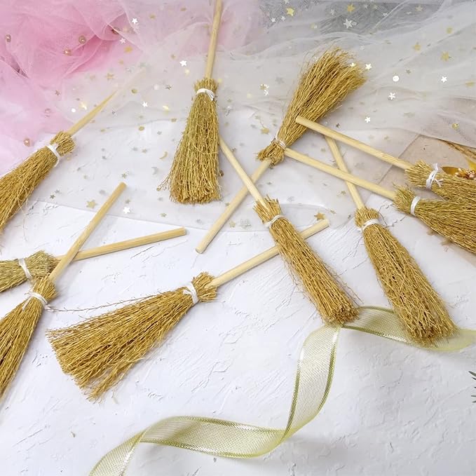 Honbay 10PCS Miniature Artificial Mini Straw Brooms with Red Ropes Halloween Straw Craft Decoration Witches Accessory for Costume Cosplay Party (6.89")