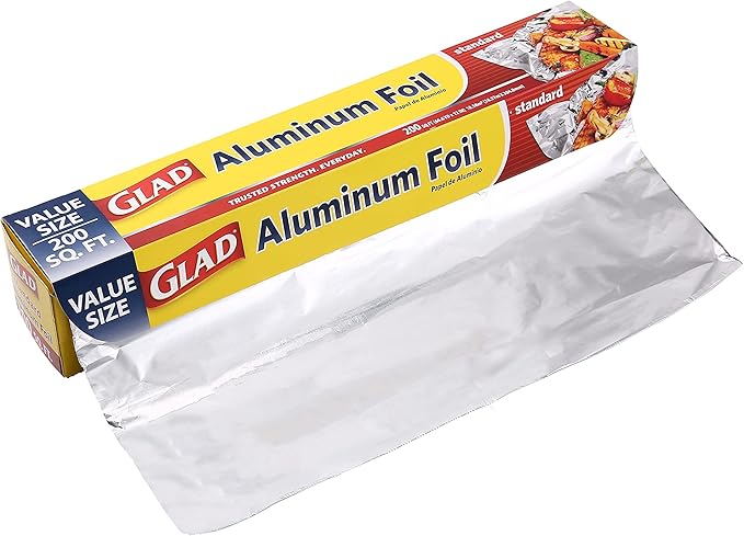Glad Aluminum Foil Value Size, 200 Sq-Ft | Multiuse Foil for Ultimate Food Protection | Glad Aluminum Foil for Grilling, Roasting, Baking | Accessories for all Cooking Needs
