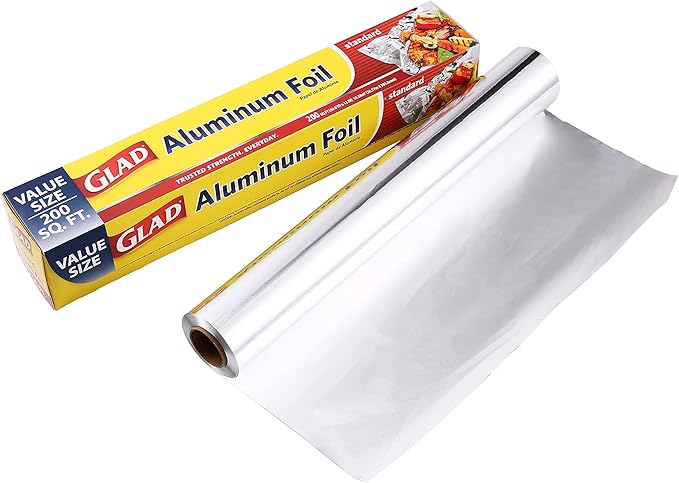 Glad Aluminum Foil Value Size, 200 Sq-Ft | Multiuse Foil for Ultimate Food Protection | Glad Aluminum Foil for Grilling, Roasting, Baking | Accessories for all Cooking Needs