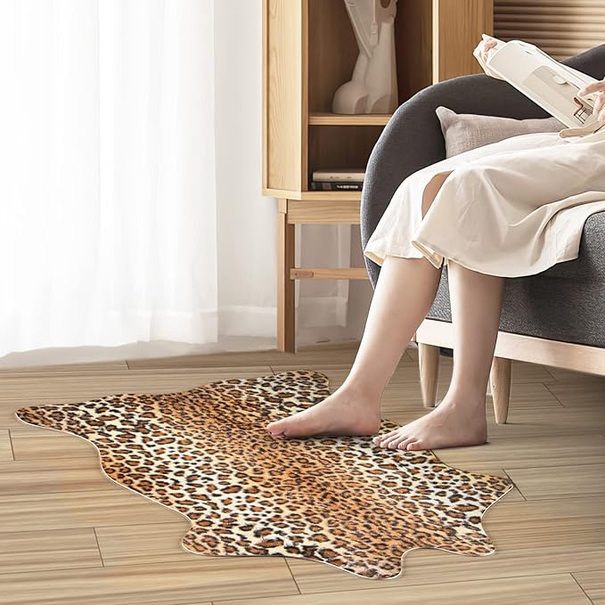 MACEVIA Leopard Rug Cheetah Print Rugs Western Decor for Living Room Bedroom Faux Animal Area Carpet Non-Slip 43.3" L x 29.5" W(3.6ft x 2.4ft)